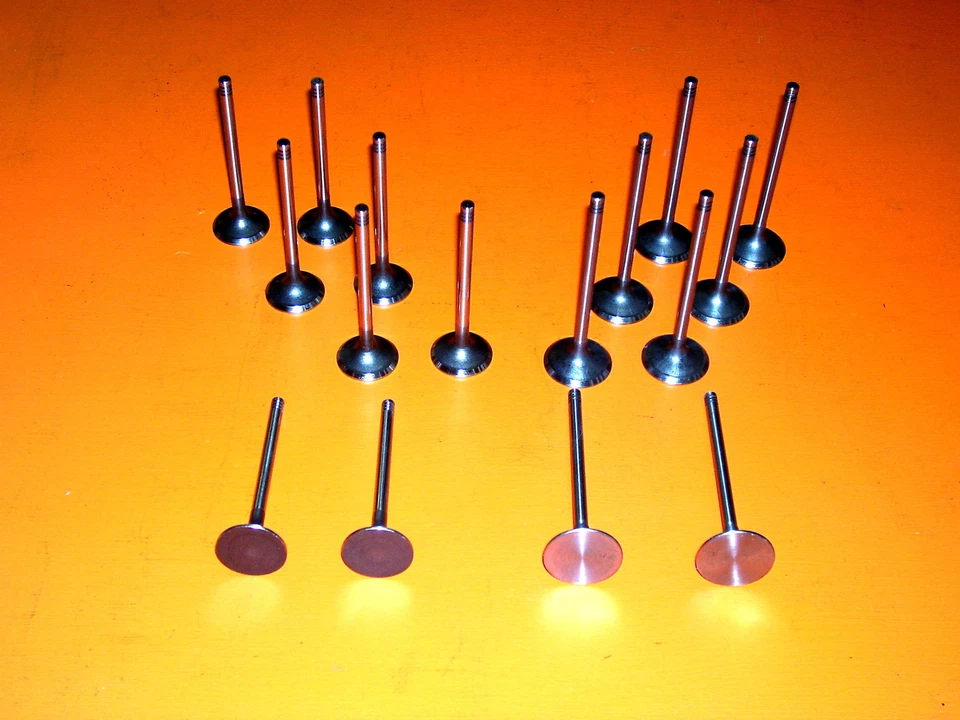 1998-2003 FITS ISUZU AMIGO RODEO 2.2L DOHC X22SE 8 INTAKE AND 8  EXHAUST VALVES - Image 1 of 1