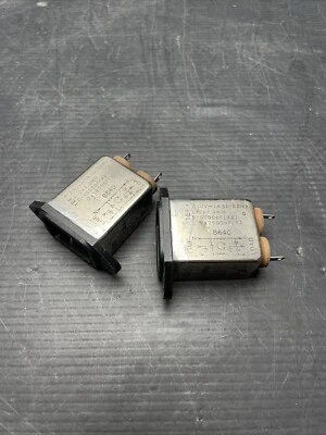 2 Stück Corcom 1EP1 EMI Filter 250V 1A 50-60Hz Single (L-49) - Bild 1 von 3
