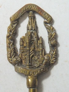 Vintage Edinburgh Scotland Scott Monument Brass Toasting Fork D7534 - Picture 1 of 2