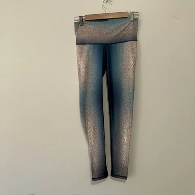 Niyama Sol 紧身裤女式尺寸 M Shagreen Lagoon Ombré 脚踝瑜伽运动休闲 — 第 1/4 张图片