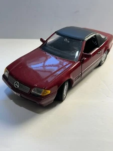 MAROON REVELL DIECAST 1990 MERCEDES BENZ 500SL CABRIOLET IN GREAT CONDITION. - Picture 1 of 2