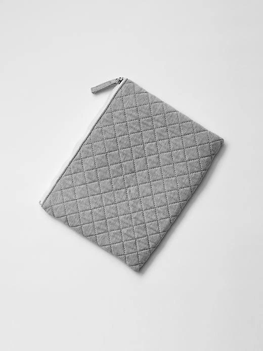 NEW GAP Body Classic Pouch Clutch Cosmetic Bag Gray Fabric Quilt Zip Pocket NWT - Image 1 of 1
