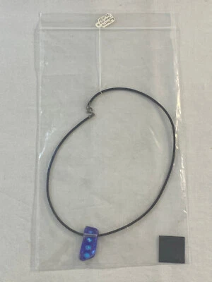 Nuevo en Paquete Collar de Cuero Negro Vidrio Fundido Dicroico Púrpura con Detalles Turquesa Foto 1 de 4