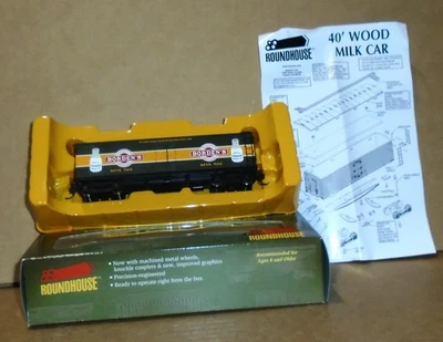 : Roundhouse HO .. "Borden's Dairy 40' Wood Milk Car #522" w/ Box #84616 - Image 1 of 4