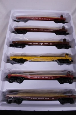 Lionel 6-84452 ATSF Santa Fe Flat Car Set (6) - Image 1 of 4