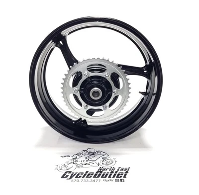 2024 11-25 SUZUKI GSXR750 GSXR600 OEM REAR WHEEL BACK RIM ROTOR HUB BOY STR8 - Image 1 of 4