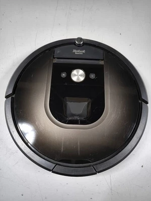 iRobot Roomba 980 robot Vacuum Cleaner Only robot No Charger - Image 1 of 4