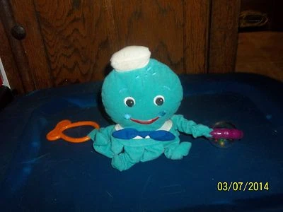 KIDS II BABY EINSTEIN TEAL BLUE SAILOR OCTOPUS RATTLE PLUSH TEETHER - Image 1 of 4