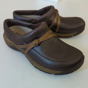 Merrell Bracken Slip On Mule Women's Size 6 Brown Leather - Picture 1 of 8