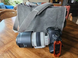 Think Tank Retrospective 30 Camera Shoulder Bag, New without Tags - Picture 1 of 14