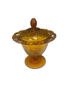 Vintage Ambra Carnevale Vetro Raccolta Uva Con Coperchio Composta Indiana Bordo Pizzo - Foto 1 di 8