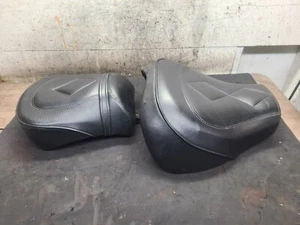 1999 Suzuki Intruder VL 1500 VL1500 Front Drivers Seat & Rear Passenger - Picture 1 of 15