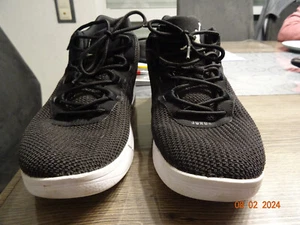 Jordan Air Sportschuhe Gr.23 in schwarz gebraucht - Bild 1 von 6