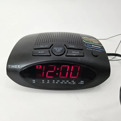Timex AM/FM Alarm Clock Radio T-228B Electric Or Battery Works Great VINTAGE - Image 1 of 4