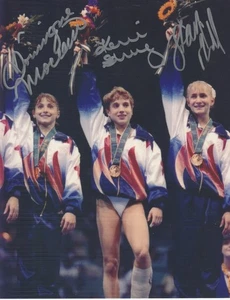 DOMINIQUE MOCEANU / SHANNON MILLER /KERRY STRUG 1996 GYMNASTICS GOLD SIGNED 8x10 - Picture 1 of 1