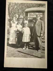 Antique Photo Postcard Rppc Family With Car 1918-1920s Latin American California - Picture 1 of 4