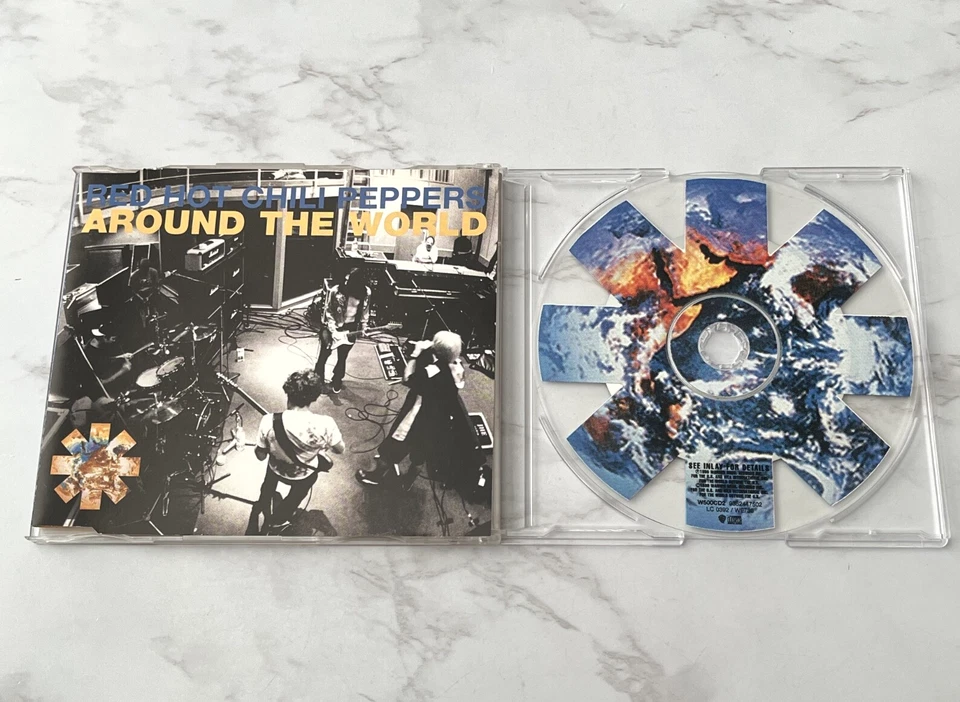 Red Hot Chili Peppers Around The World CD Single LTD ED UK IMPORT w/Hype Sticker Foto 1 de 4