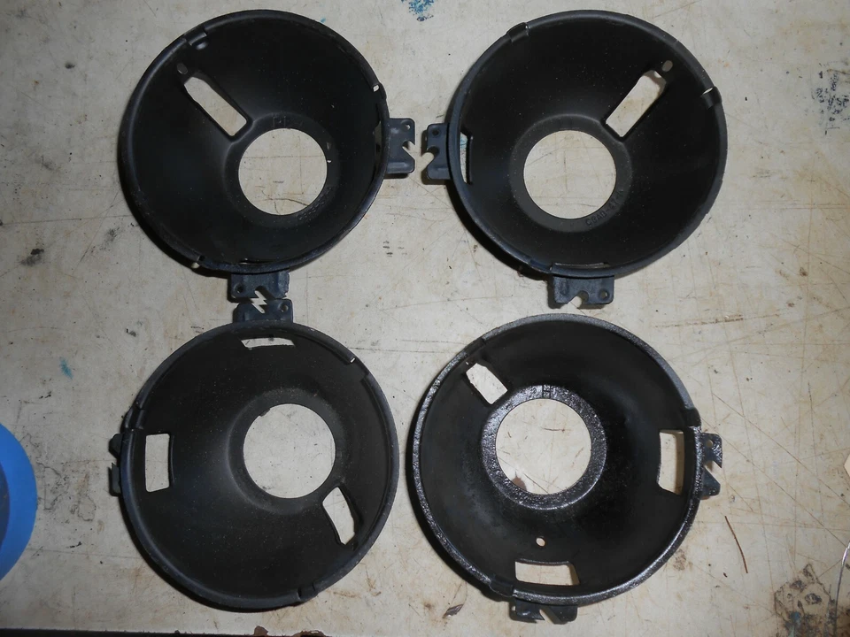 Conjunto de baldes de faróis C8AB Ford Mustang Cougar 1968 1969 1970 fabricante de equipamento original - Imagem 1 de 2