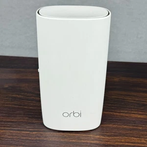 Netgear Orbi Wandstecker Satellit RBW30 weiß / GETESTET - Bild 1 von 4