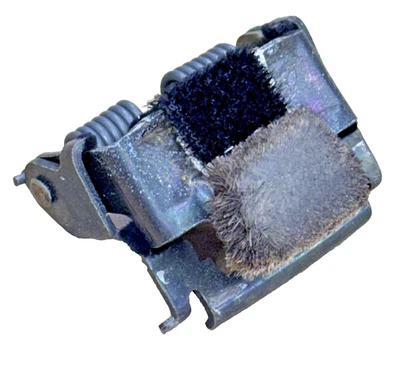 1991 - 1995 Toyota MR2 SW20 Window Glass Guide Bushing Slider Bracket Left Side - Image 1 of 4