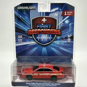 Greenlight - First Responders - 2016 Ford Police Interceptor - Chase - 67040-C - Picture 1 of 4