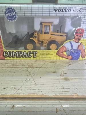 Joal 1:50 Pala Gommata VOLVO L70C  - Immagine 1 di 4