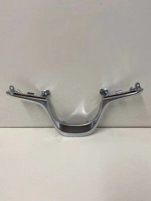 Holden Genuine VF WN Steering Wheel trim Cover " Galvano Silver " - Image 1 of 4