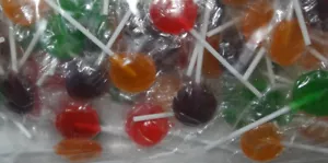 Small Flat Assorted Lollipops 1kg - Picture 1 of 1