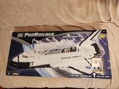 2002 MEGA BLOKS PROBUILDER #9736 SPACE SHUTTLE ENDEAVOUR - Image 1 of 4