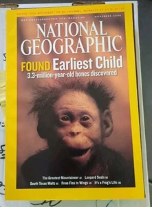 National Geographic November 2006  Laredo, Evolution, Tree Frogs, Earliest Child - Picture 1 of 2