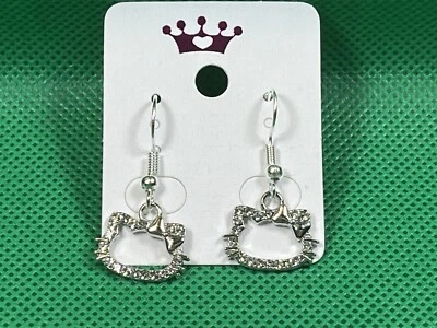 Conjunto de Brinco Sanrio Prata Loop Hello Kitty Zircônia Cúbica Gota Pendurada Adorável - Imagem 1 de 3