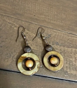  Copper and Abalone Beaded Circle Pierced Earrings - Picture 1 of 3