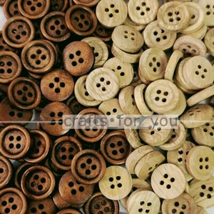 WOOD CHIP BUTTONS 4-HOLE ROUND LIGHT WOOD 12.5MM 18MM 20MM 25MM TAILOR CRAFT SEW - Picture 1 of 9