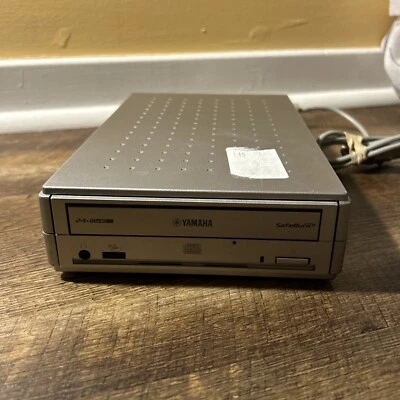 Yamaha CRW3200UX Ext CD RW UNTESTED EUC - Image 1 of 4