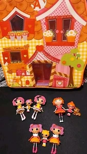 Lote Mini Estuche de Transporte LaLaLoopsy Casa de Muñecas con 8 Muñecas Hermanas y Una Mini Mascota - Imagen 1 de 23