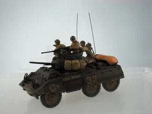 BRITEN 17823 US ARMEE M8 WINDHUND LEICHT GEPANZERTES SCOUT AUTO FAHRZEUG + CREW - Bild 1 von 4