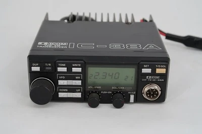 U17884 Usado ICOM IC-38A FM 220MHZ VHF Transceptor Móvil Foto 1 de 4
