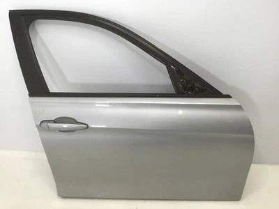 Plata Glaciar Metálico (A83) Puerta Derecha Delantero BMW 3er (F30, F80) 320d - Imagen 1 de 4