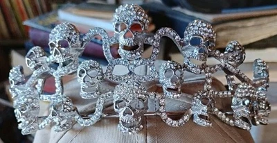 Tiara Piper K Halloween Calavera Estrás con Pinzas para el Cabello - ¡Pieza llamativa! Foto 1 de 4