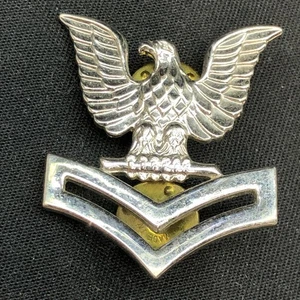 Vintage Pin - USN Petty Officer 2nd Class Rank Pin Badge - Picture 1 of 4