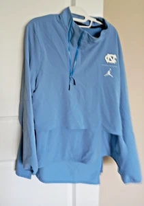 Jordan Flyin North Carolina Women Size Large Special Design Sweater Rare - Bild 1 von 5