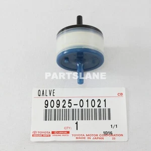 Toyota 4Runner Celica Land Cruiser OEM Vacuum Transmitting Valve 90925-01021 - Picture 1 of 2