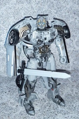 Transformers The Last Knight Cogman Complete Deluxe Tlk Figure  - Image 1 of 4