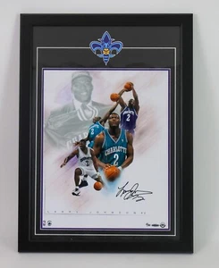 Larry Johnson autographed 16x20 Charlotte Hornets photo with deluxe frame (UDA C - Picture 1 of 2