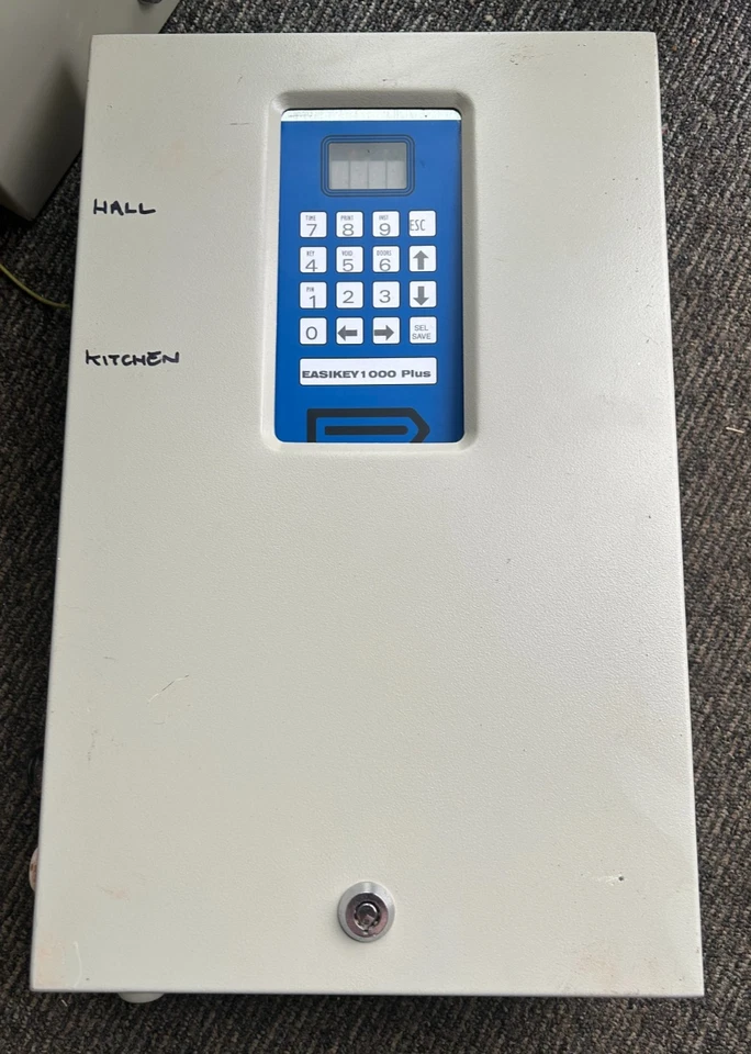 Door Access Control PAC Easikey 1000 Two Door control boxed easykey 1000 plus - Image 1 of 4