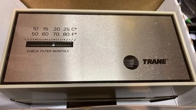 TRANE BAY28X183 HEAT COOL THERMOSTAT T874D1173 - Image 1 of 2