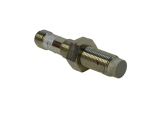 (NEW) MICRO DETECTORS VM1-A0-2H , VM1A02H 20-253Vac Inductive Proximity Sensor - Picture 1 of 3