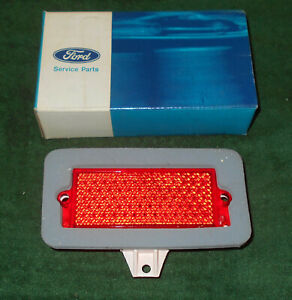 1971 1972 Ford Ranch Wagon Country Sedan Squire NOS RH REAR MARKER LIGHT LAMP