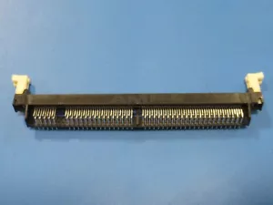 (1) 2-390175-6 AMP TYCO 168 PIN POSITION RIGHT ANGLE SDRAM DIMM SOCKET w/ GUIDE - Picture 1 of 5