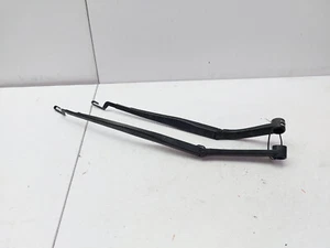 KIA SORENTO MK3 UM PAIR OF FRONT WINDSCREEN WIPER ARMS 2015 - Picture 1 of 16